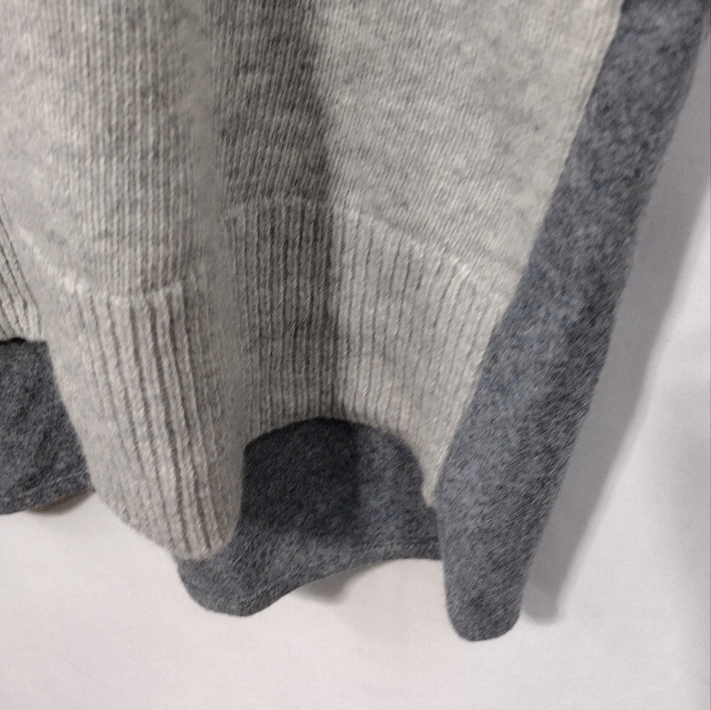 Banana Republic Merino Wool Two Tone Sweater Mens XL Gray Retro 90s Y2K Casual - Picture 4 of 8